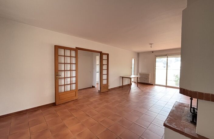 Maison de ville de 5 pièces principales — photo 3