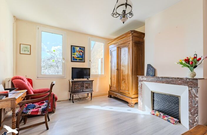 Maison de bourg de 7 pièces principales — photo 2