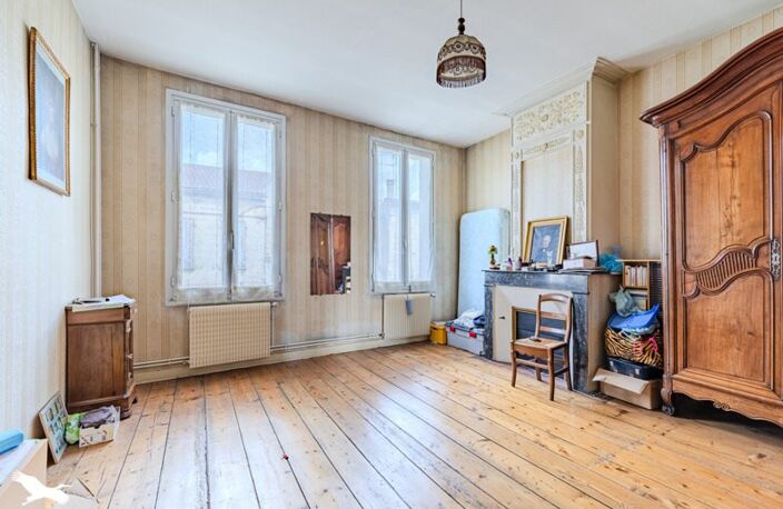 Maison de bourg de 7 pièces principales — photo 4