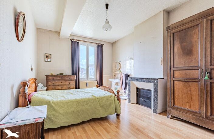 Maison de bourg de 7 pièces principales — photo 5