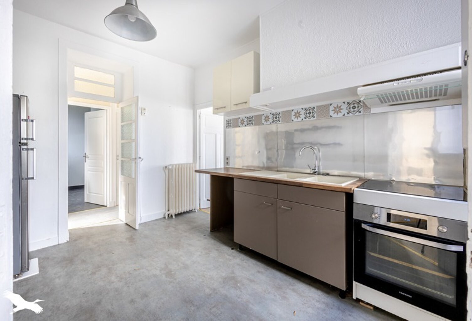 Maison en pierre de 4 pièces principales — photo 1