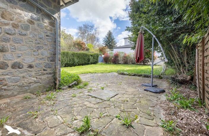 Maison en pierre de 4 pièces principales — photo 2