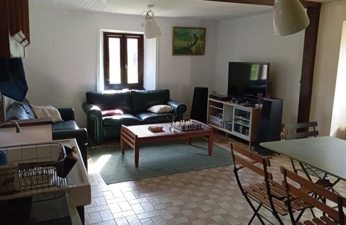Maison de bourg de 4 pièces principales — photo 3