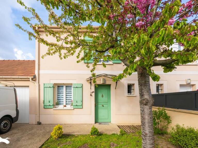 Maison de ville de 4 pièces principales — photo 1