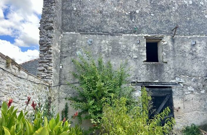 Maison en pierre de 4 pièces principales — photo 3