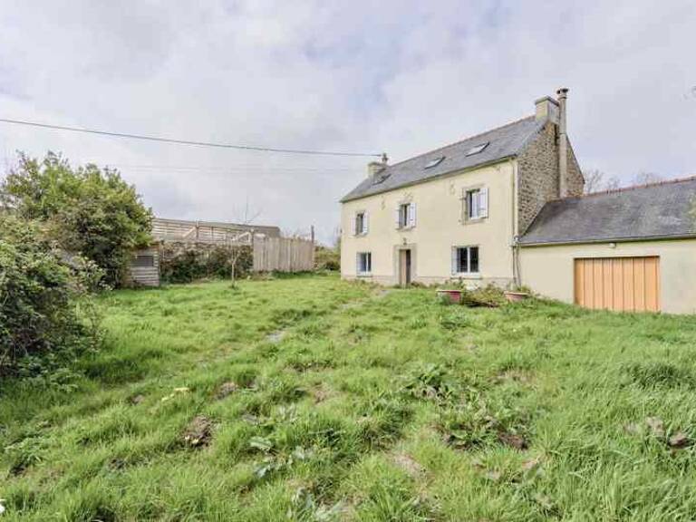 Maison en pierre de 5 pièces principales — photo 1
