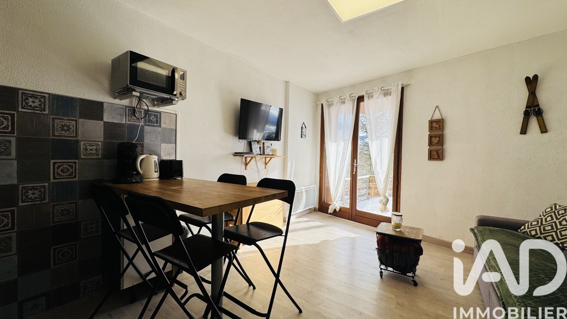 Vente Appartement 1 pièce - Photo 2