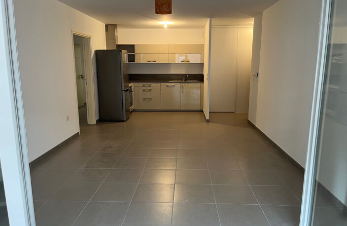 T3 en vente résidence standing rue Mazenod — photo 3