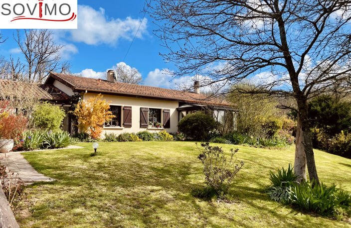 DANS UN CADRE VERDOYANT, BELLES PRESTATIONS, JOLIE MAISON DE — photo 3