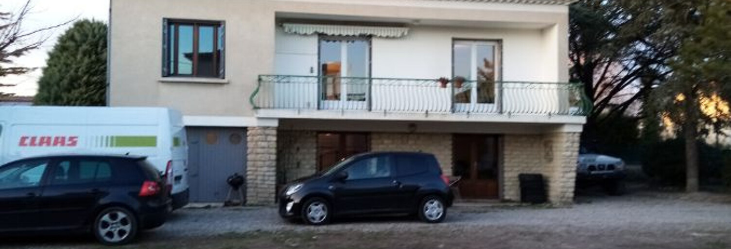 Maison 7 Pièces 123 m² à louer à Monteux (84170)