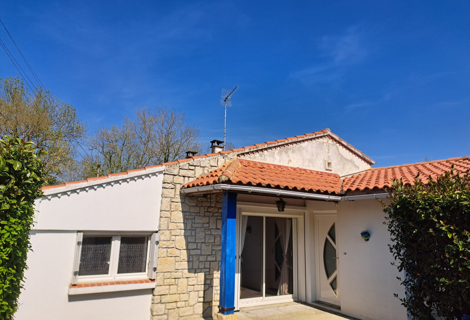 VILLA PLAIN PIED CENTRE VILLE 118M2 AVEC PISCINE — photo 1