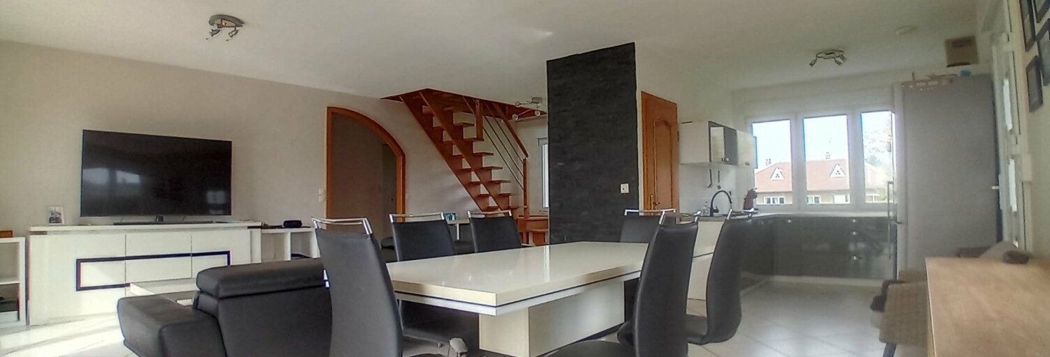 Maison 5 Pièces 123 m² à vendre à Loffre (59182)