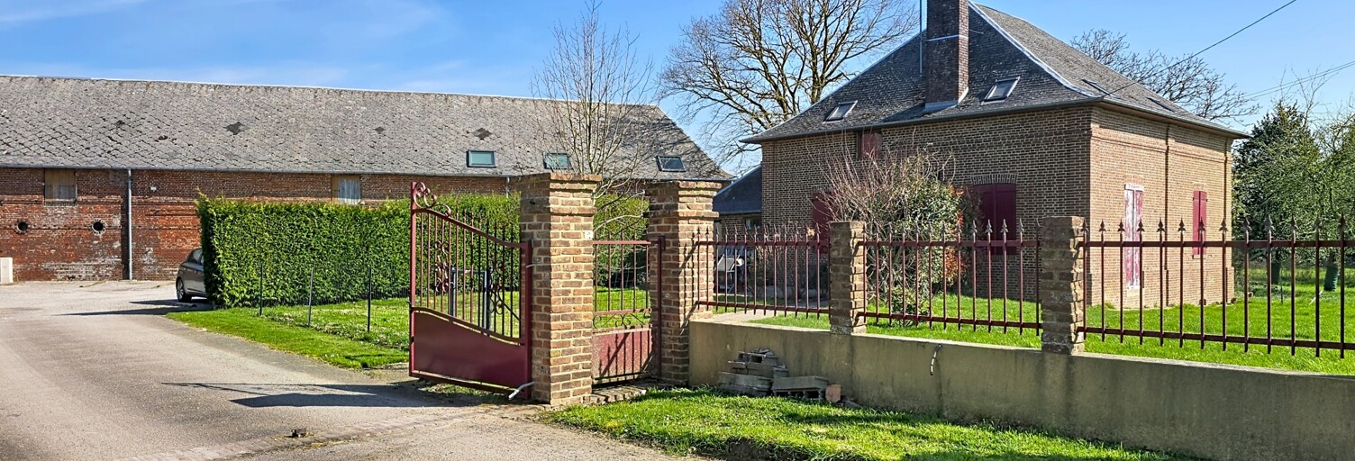 Immeuble  286 m² à vendre à La Feuillie (76220)