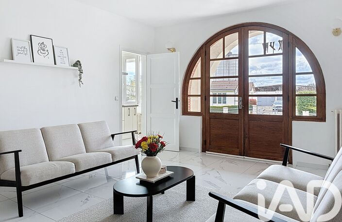 Vente Maison traditionnelle 8 pièces — photo 3