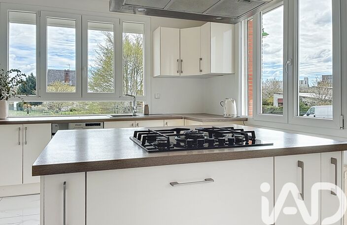 Vente Maison traditionnelle 8 pièces — photo 4