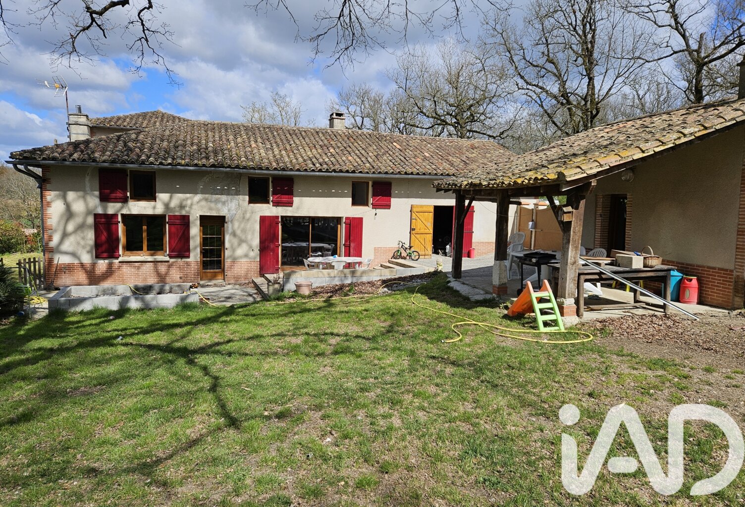 Vente Maison de campagne 7 pièces — photo 1