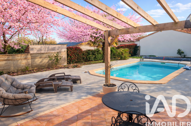 Maison 4 pièces 298500 €