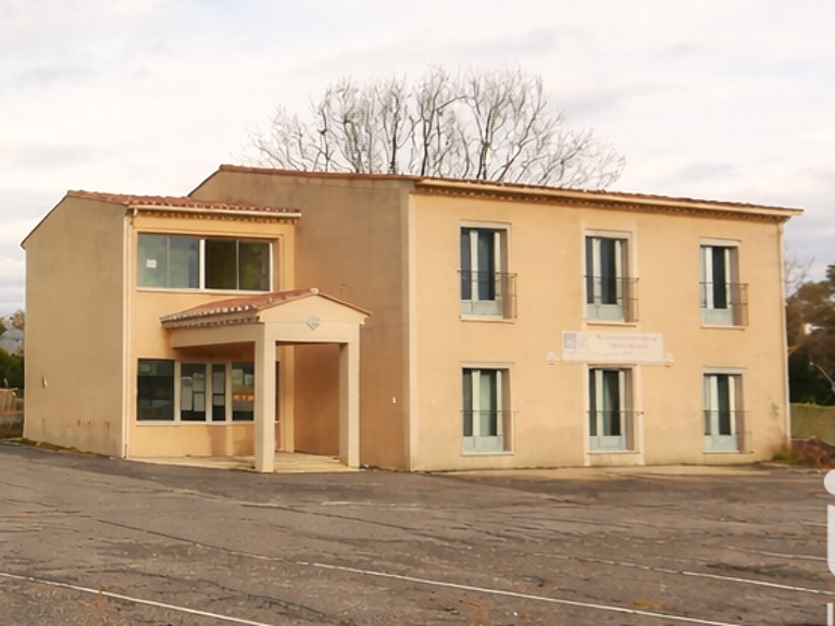 Vente Immeuble 130 m&sup2; — photo 1