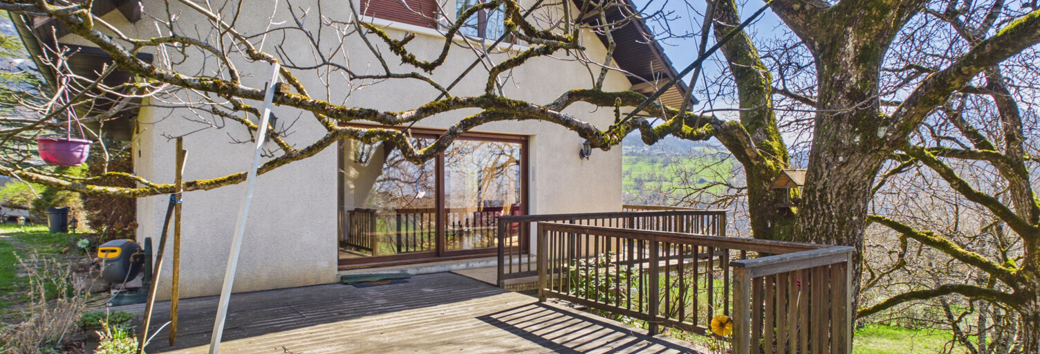 Maison 6 Pièces 144 m² à louer à Saint-Jean-d'Arvey (73230)