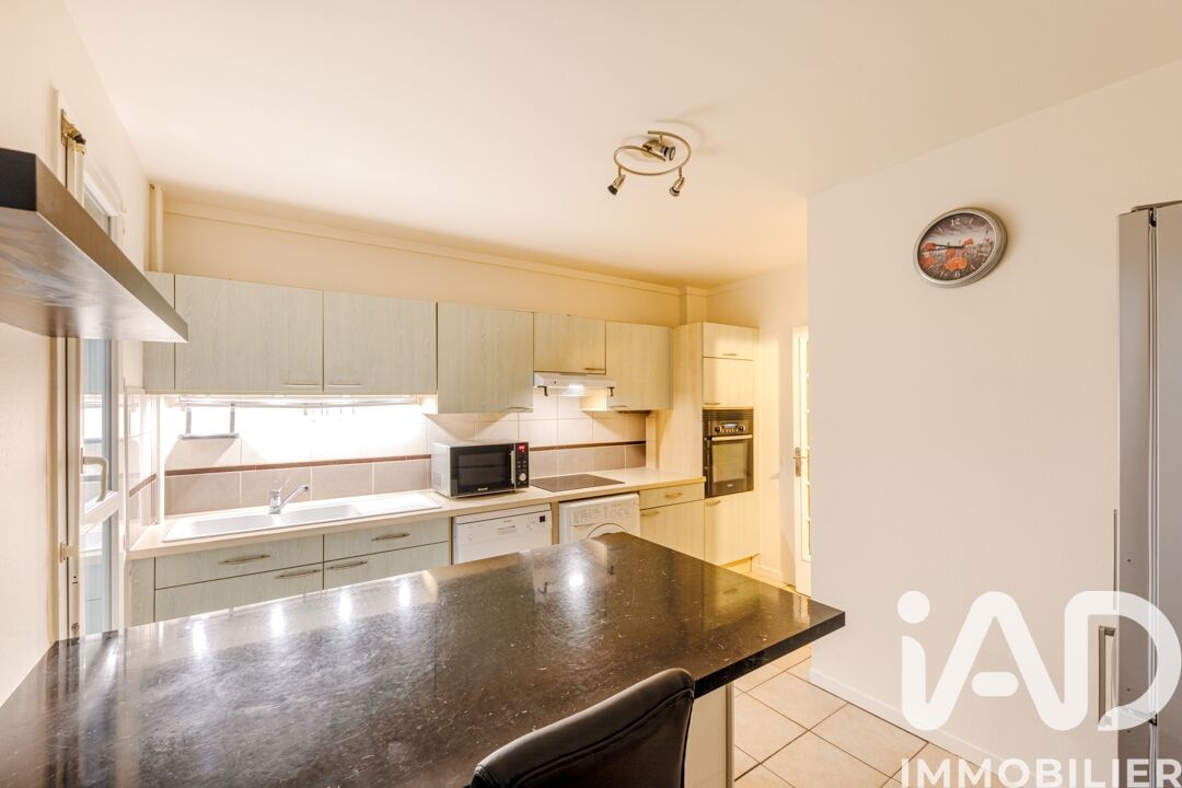 Vente Appartement 4 pièces - Photo 2