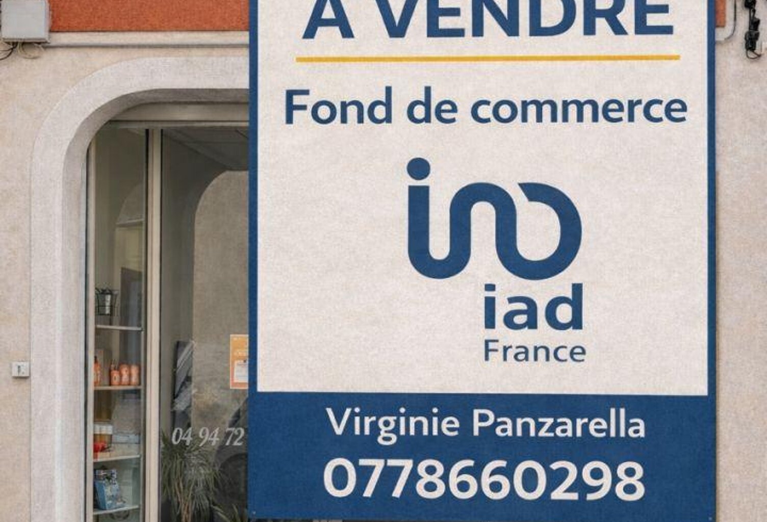 Vente Boutique/Local commercial 60 m&sup2; — photo 1