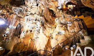 Maison 15 Pièces 400 m² à vendre à Saint-Remèze (07700)