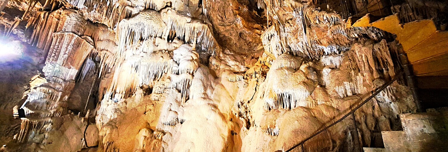 Maison 15 Pièces 400 m² à vendre à Saint-Remèze (07700)