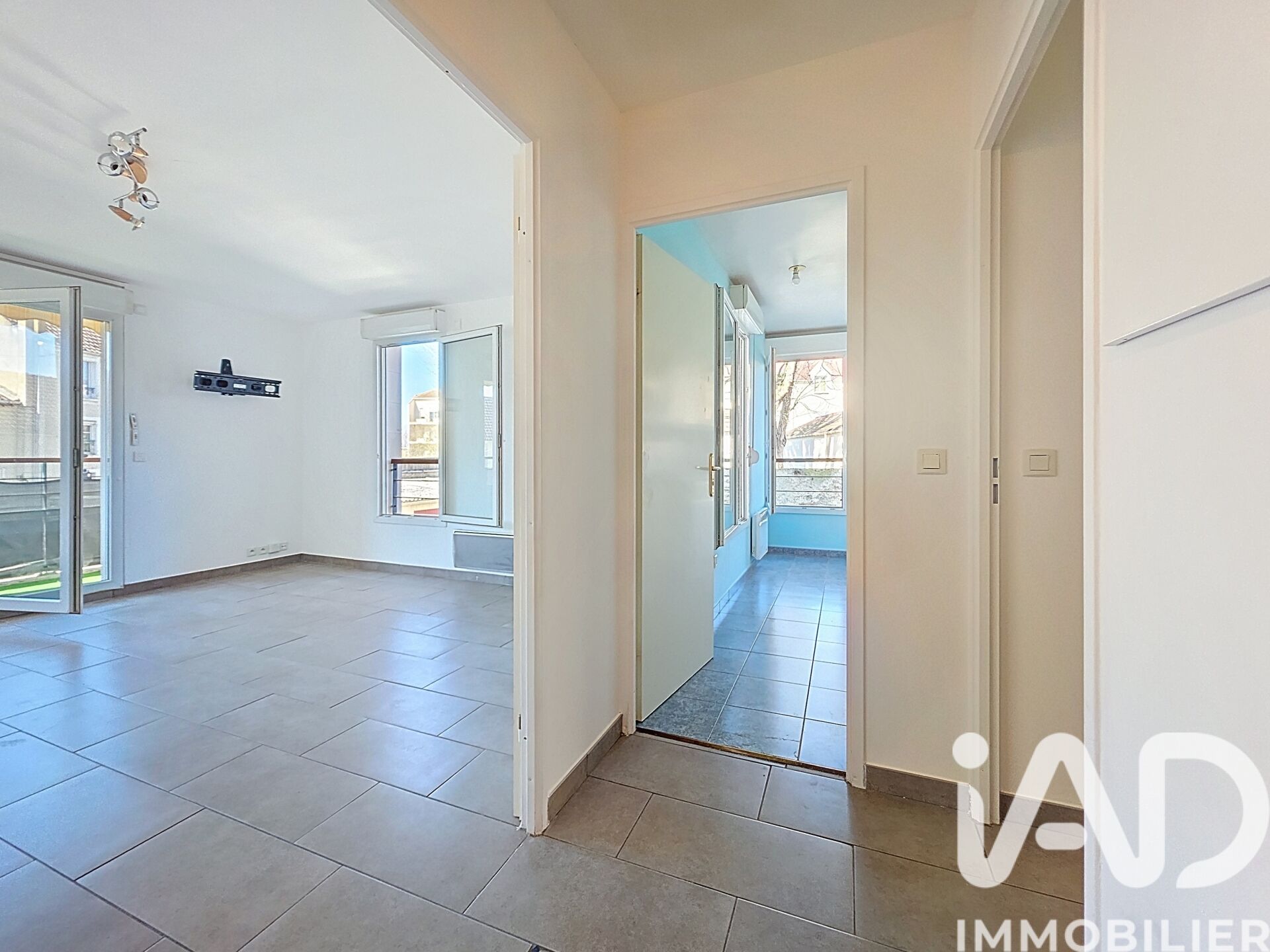Vente Appartement 3 pièces - Photo 2