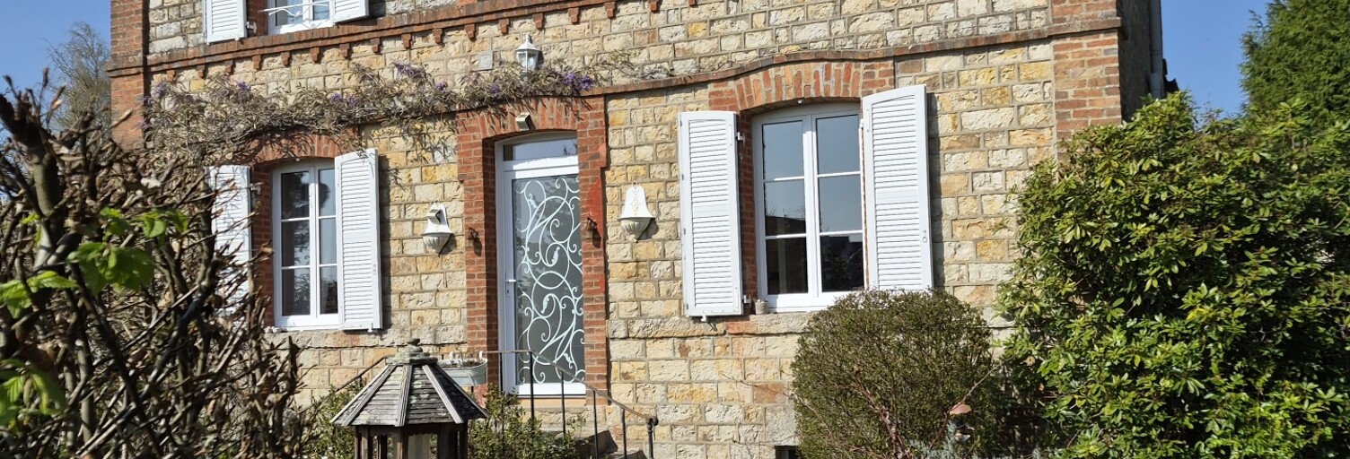Maison 7 Pièces 140 m² à vendre à Juvigny-Val-d'Andaine (61140)