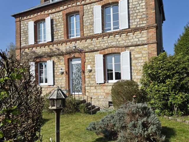Vente Maison traditionnelle 7 pièces — photo du bien