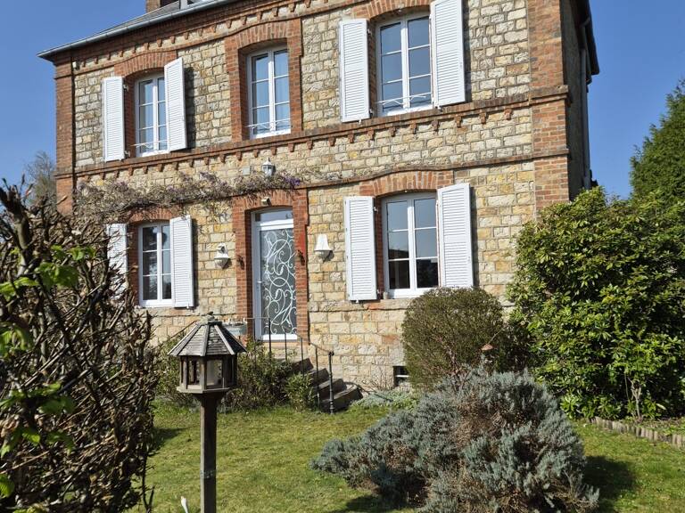 Vente Maison traditionnelle 7 pièces — photo 1
