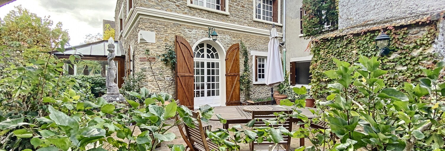 Maison 9 Pièces 287 m² à vendre à Le Perray-en-Yvelines (78610)