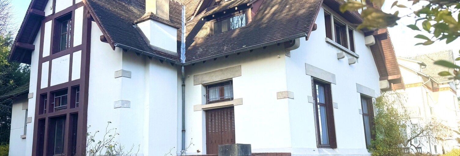 Maison 11 Pièces 266 m² à vendre à Sceaux (92330)