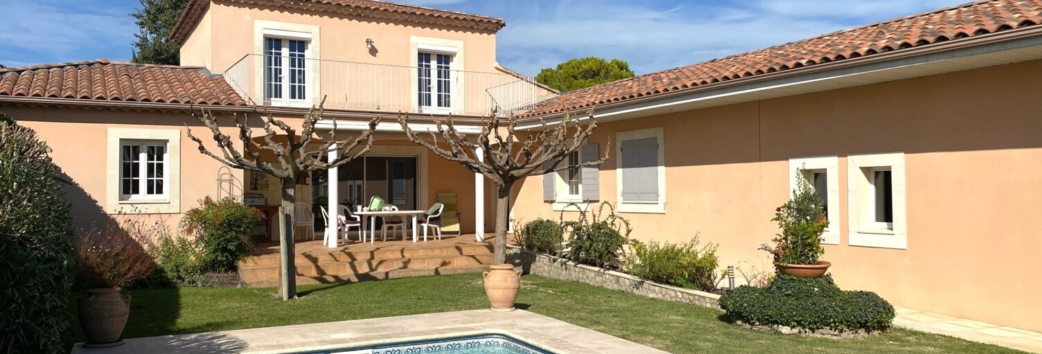 Maison 7 Pièces 183 m² à vendre à L'Isle-sur-la-Sorgue (84800)