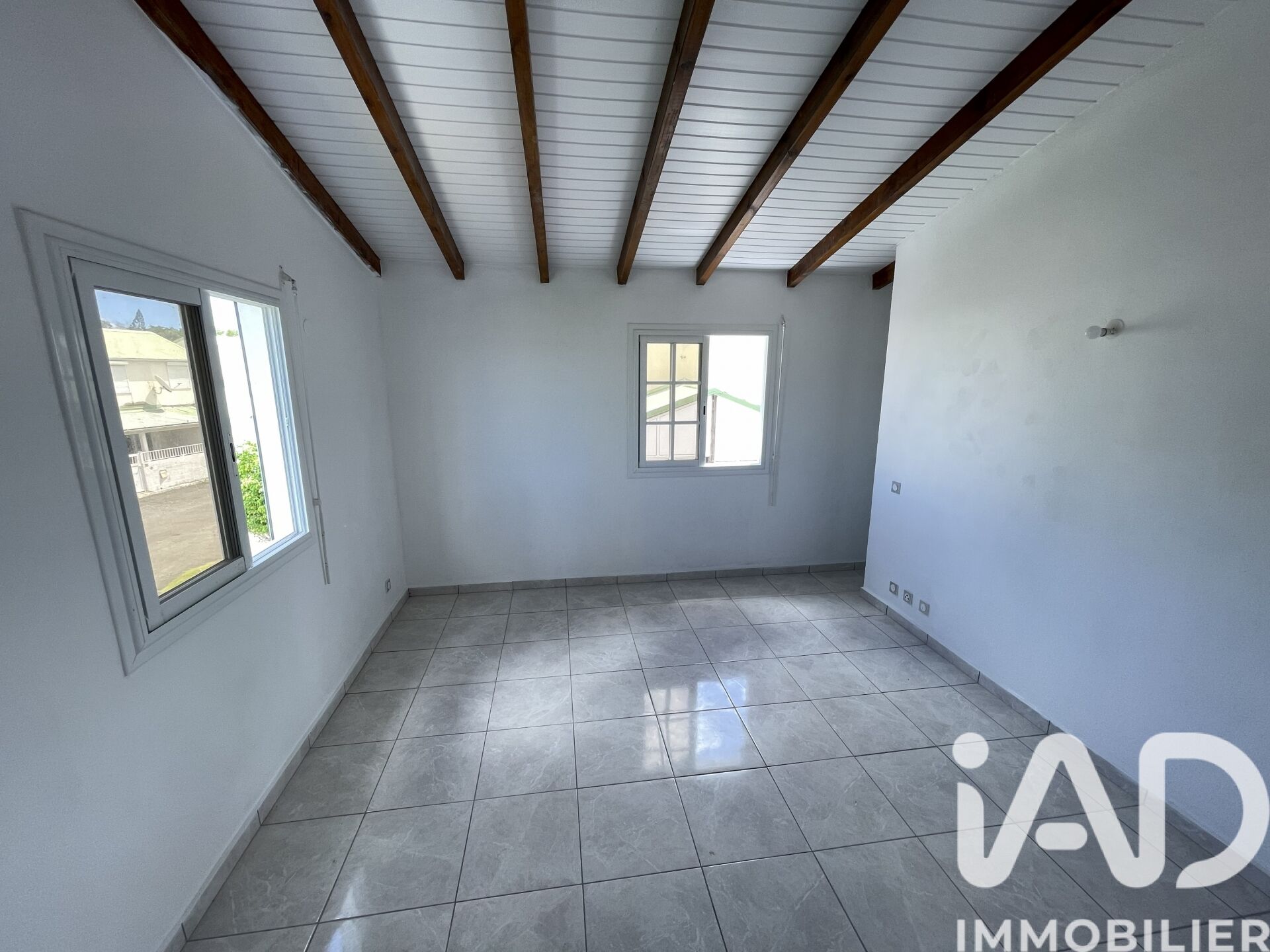 Morne-A-L-Eau - 82m² - 3p. - 2ch.