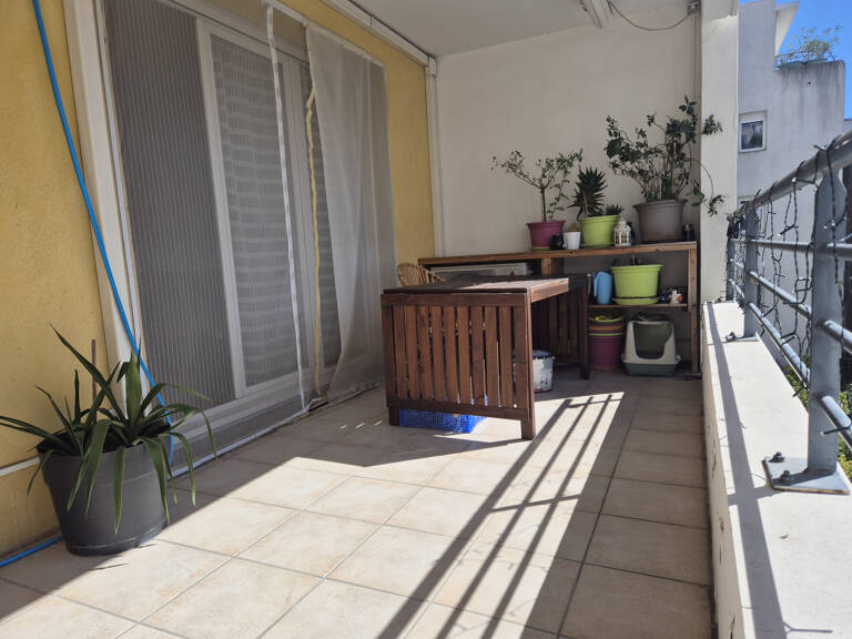 APPARTEMENT TYPE 3 -70 M2 - TERRASSE - 13010 MARSEILLE — photo 1