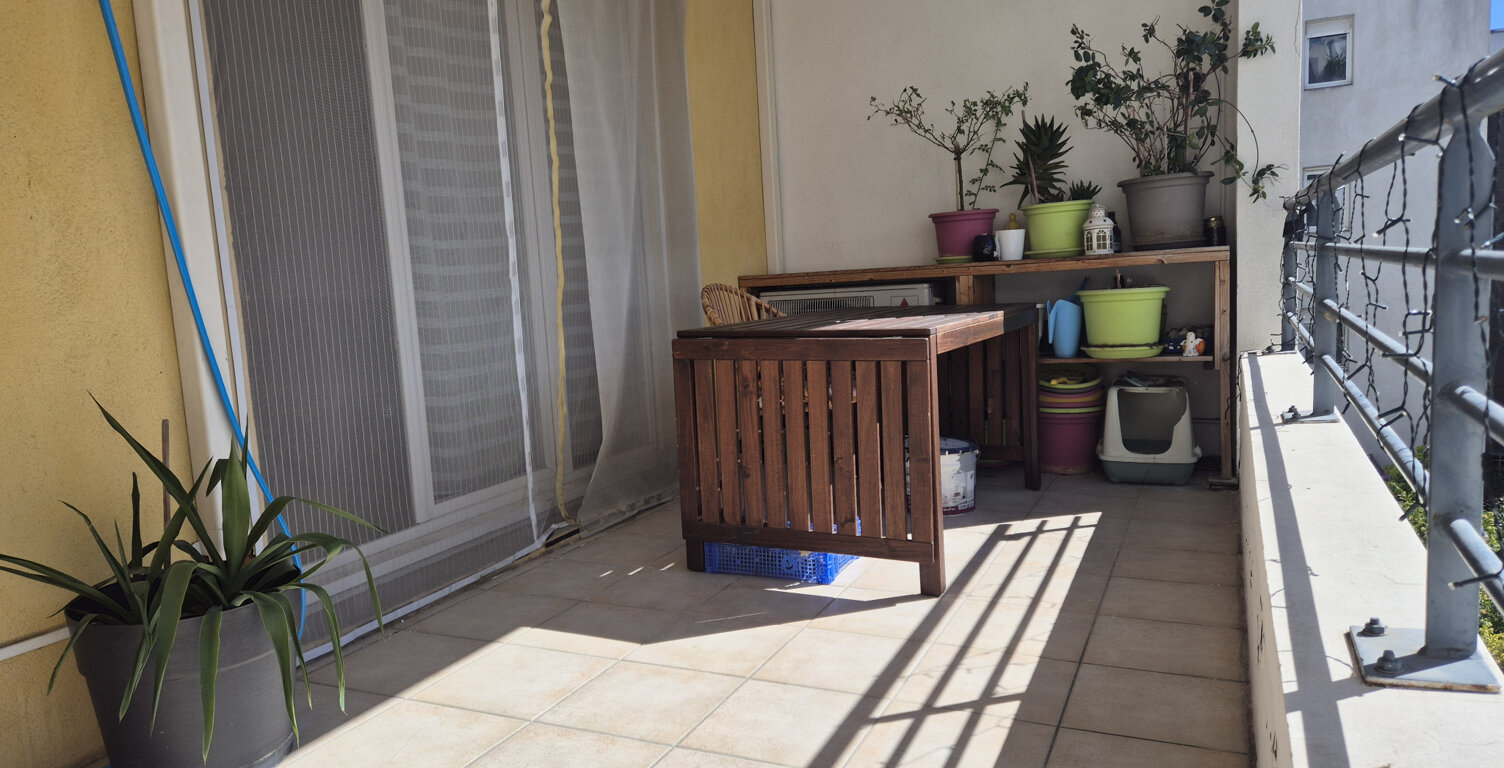 APPARTEMENT TYPE 3 -70 M2 - TERRASSE - 13010 MARSEILLE — photo 1