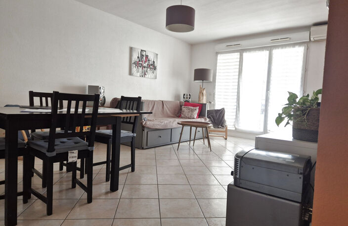 APPARTEMENT TYPE 3 -70 M2 - TERRASSE - 13010 MARSEILLE — photo 3