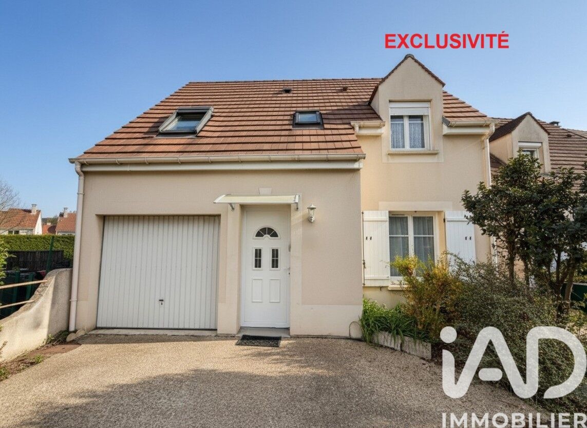 Saint-Brice-sous-Foret - 77m² - 5p. - 3ch.