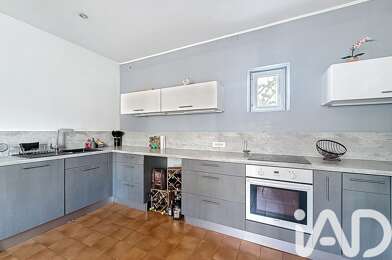 Appartement 3 pièces 218000 €