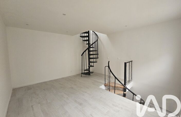 Vente Immeuble 187 m&sup2; — photo 2