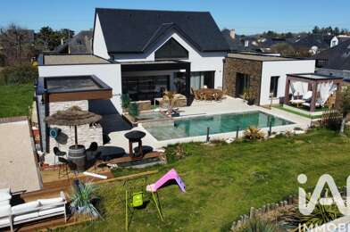 Maison 5 pièces 499000 €