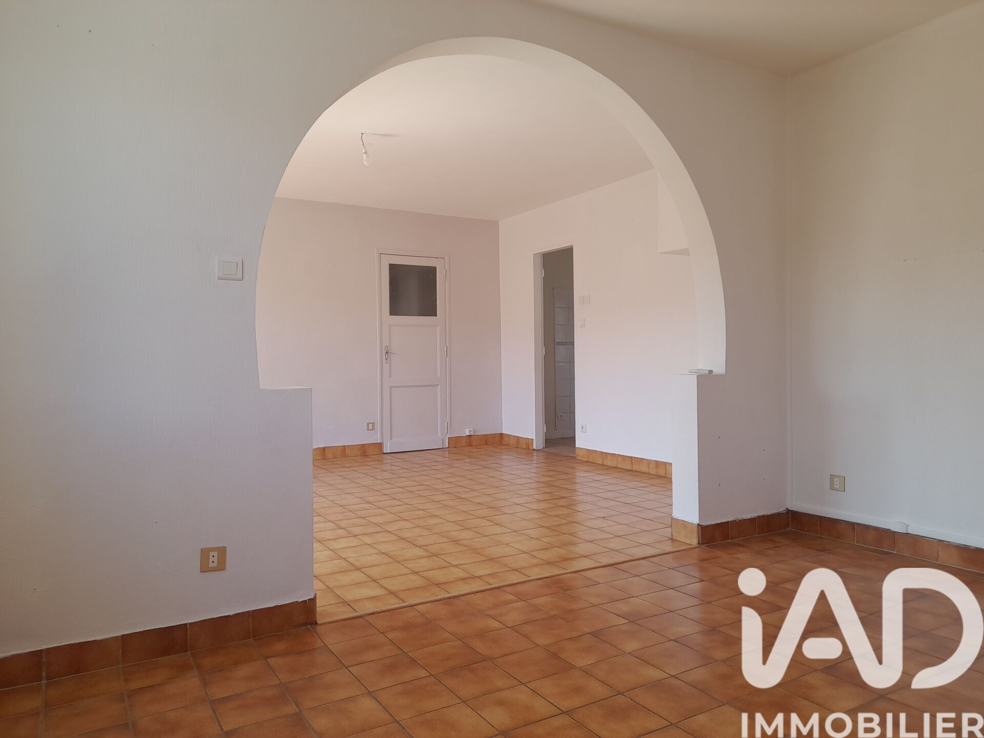 Vente Maison/villa 5 pièces - Photo 4