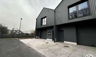 Commerce  135 m² à louer à Brie-Comte-Robert (77170)