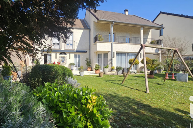 Maison 7 pièces 585000 €