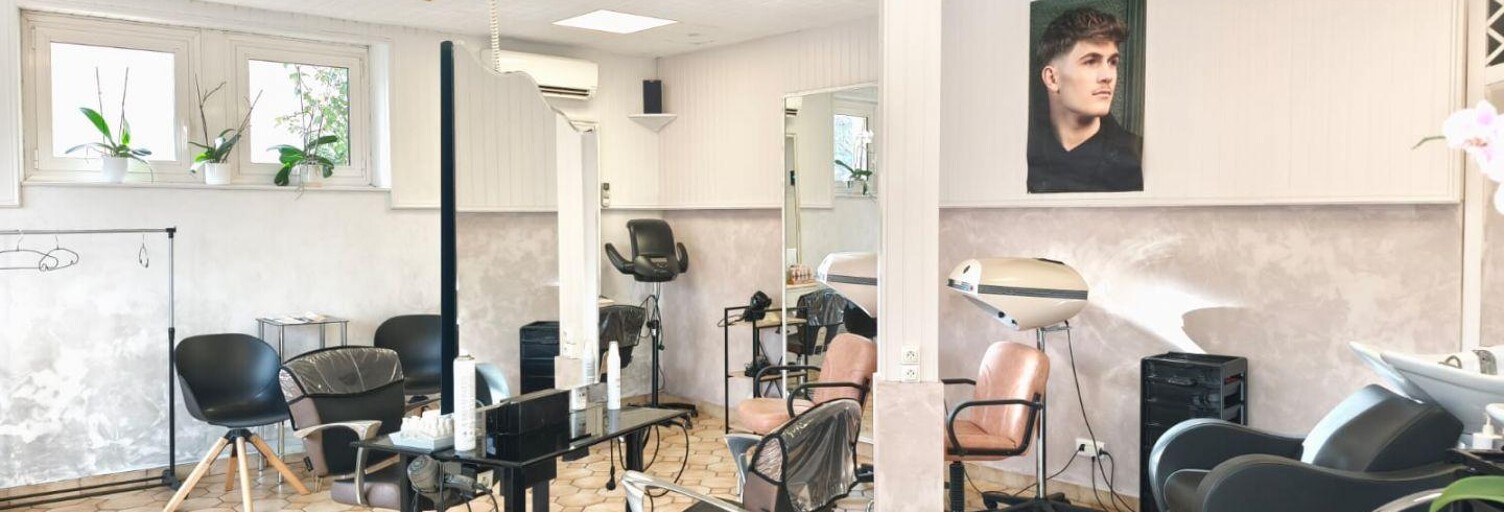 Commerce  55 m² à vendre à Terrasson-Lavilledieu (24120)