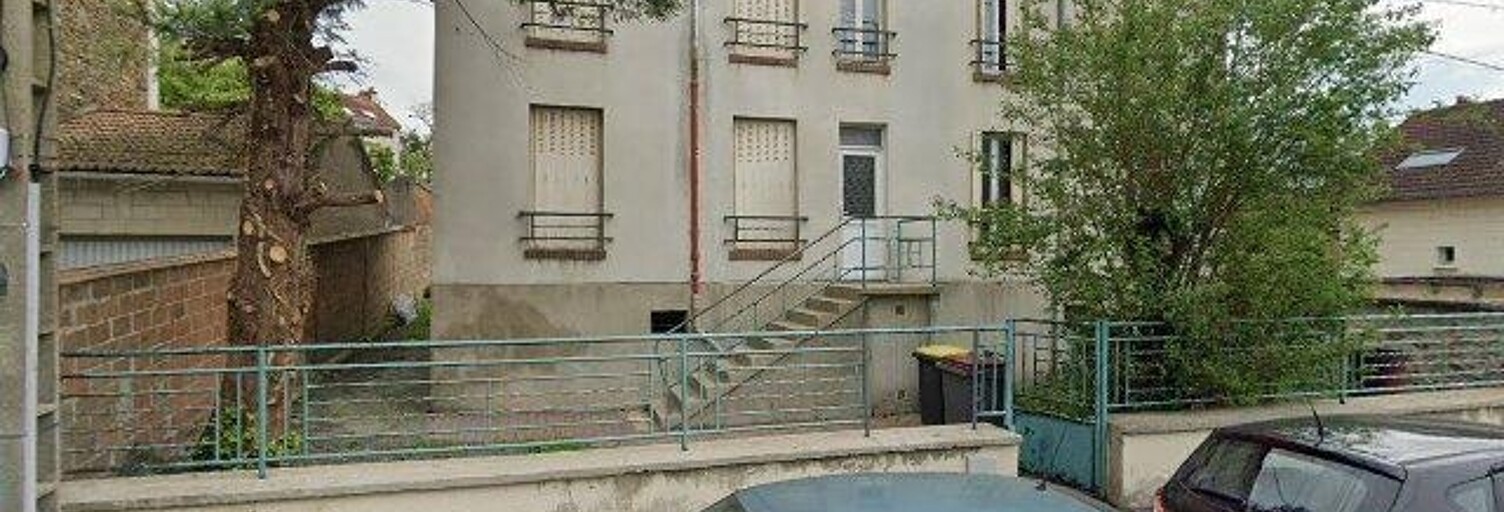 Immeuble  230 m² à vendre à Corbeil-Essonnes (91100)