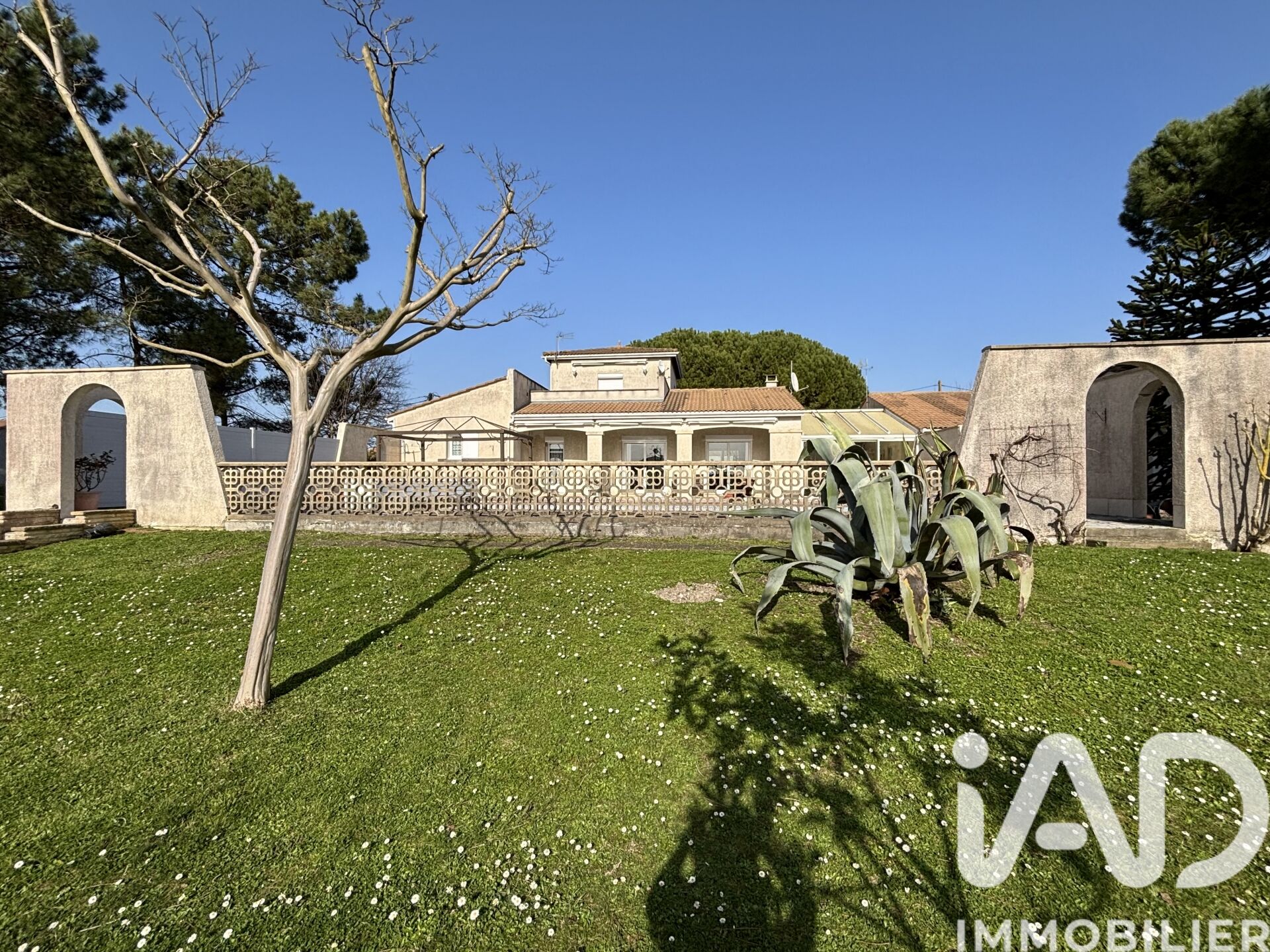 Vente Maison/villa 7 pièces - Photo 2