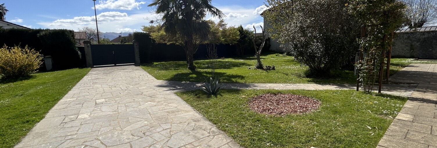 Maison 4 Pièces 127 m² à vendre à Goès (64400)