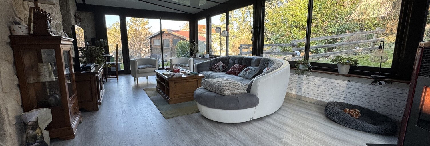 Maison 5 Pièces 120 m² à vendre à Saint-Priest-en-Jarez (42270)